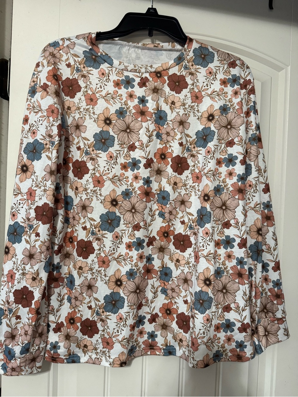 Women's Long-Sleeve Floral Tee in Cream and Multi-Color